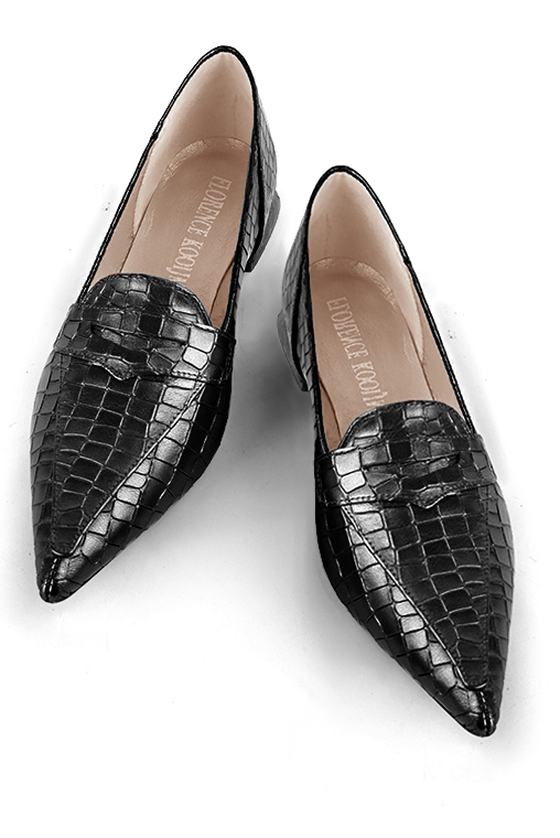 Satin black women's fashion loafers. Pointed toe. Flat flare heels. Top view - Florence KOOIJMAN